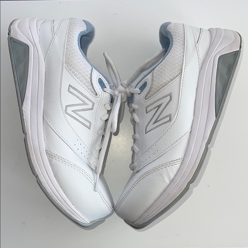 New Balance Women's 928v3 leather walking shoes - Picture 2 of 9